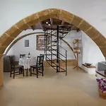 Rustic Self-inn * עיר רודוס