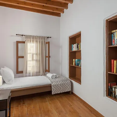 דירה Rustic Self-inn *