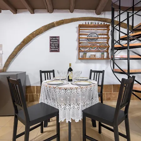 Апартаменты Rustic Self-inn *